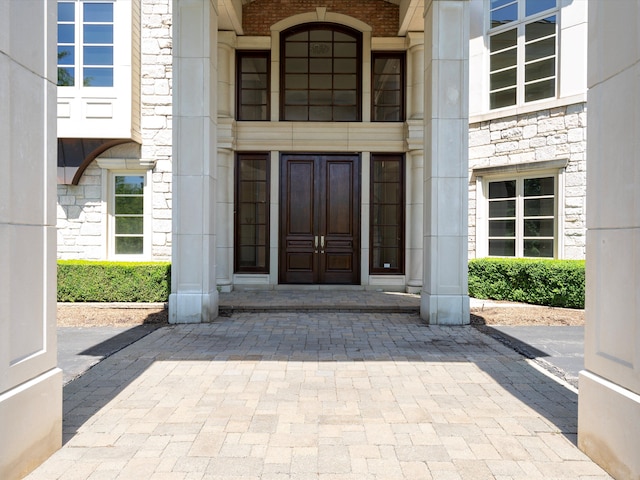 view of entrance to property