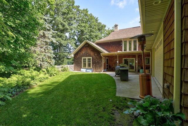 view of yard with a patio