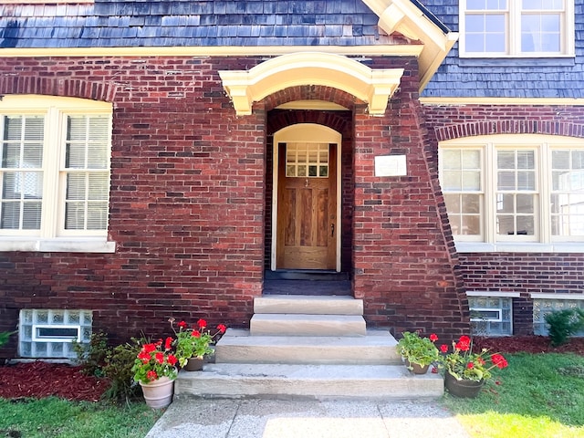488 Parkview Dr, Detroit, MI 48214 - view of exterior entry featuring brick siding