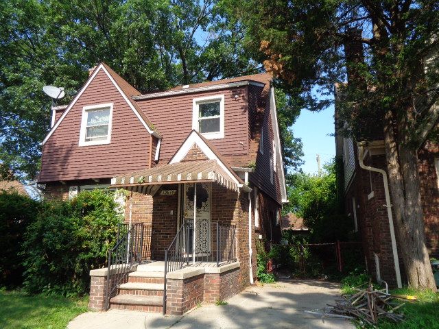 13614 Cloverlawn St, Detroit, MI 48238 - photo 3