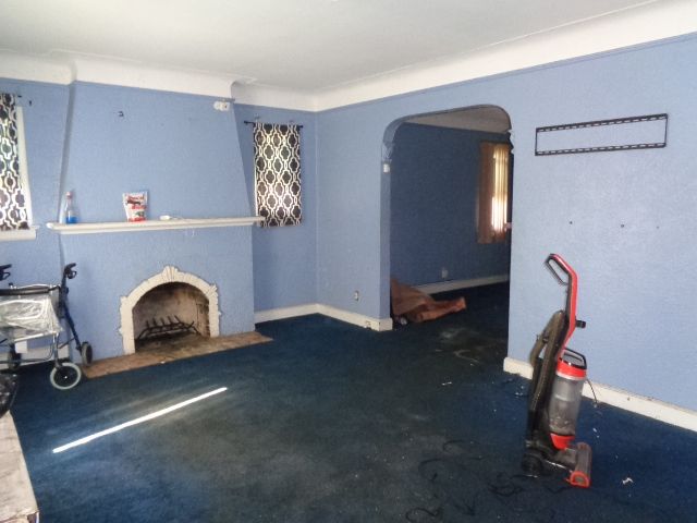 13614 Cloverlawn St, Detroit, MI 48238 - photo 5