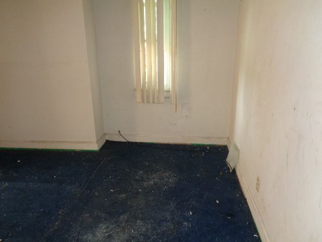 13614 Cloverlawn St, Detroit, MI 48238 - photo 14