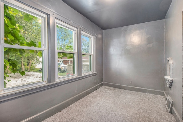 15766 Snowden St, Detroit, MI 48227 - carpeted empty room with baseboards