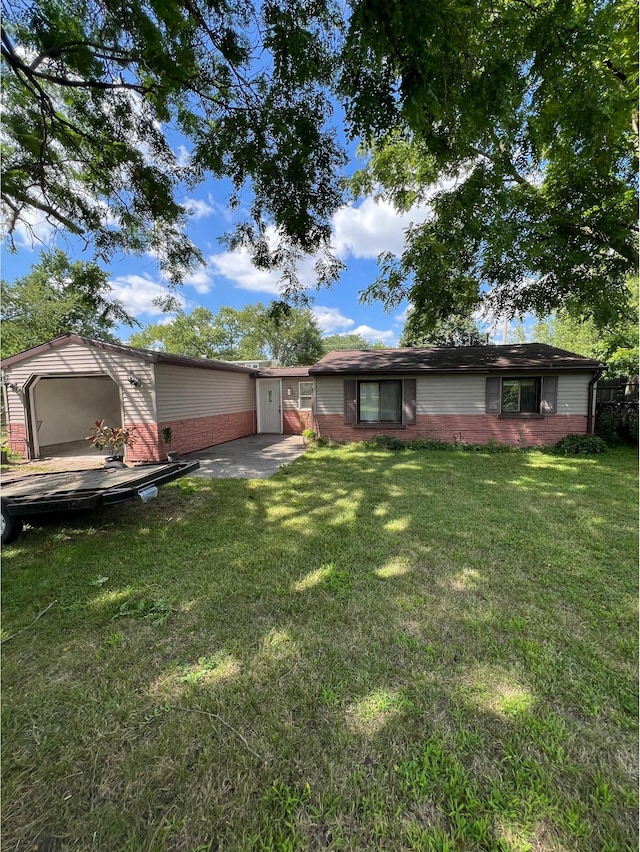 single story home featuring a patio and a front yard