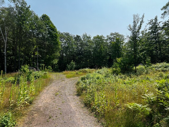 154 Neejee Rd, Negaunee, MI 49866