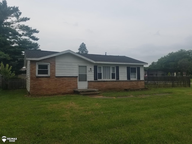5439 Richfield Rd, Flint, MI 48506 - ranch-style home featuring brick siding