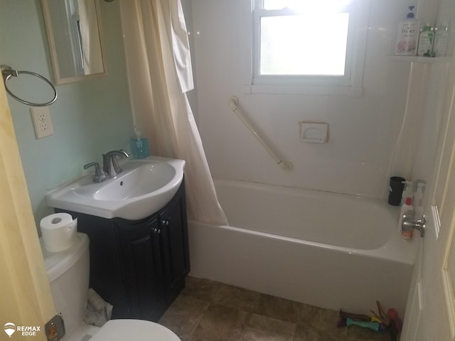 5439 Richfield Rd, Flint, MI 48506 - bathroom with vanity and shower / bath combination with curtain