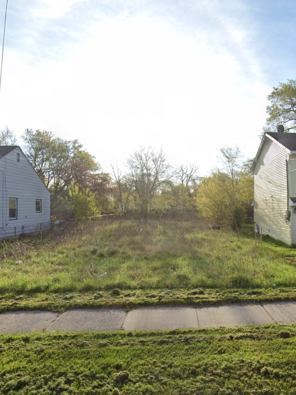 1934 Glenwood Ave, Saginaw, MI 48601