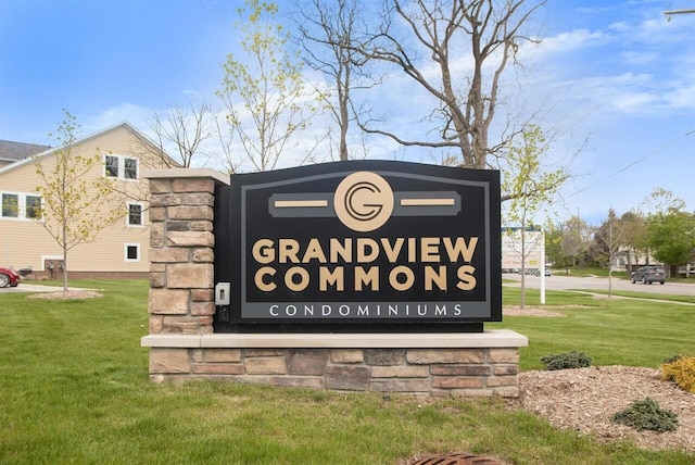 637 Woodland Dr, Dexter, MI 48130 - community / neighborhood sign with a yard