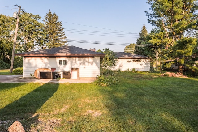 exterior space featuring a yard