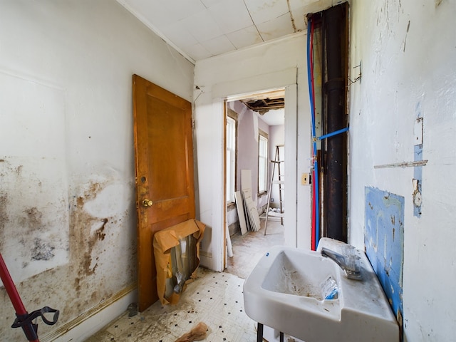 bathroom with sink