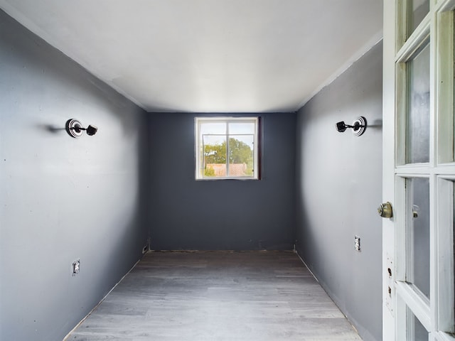 unfurnished room featuring light hardwood / wood-style flooring