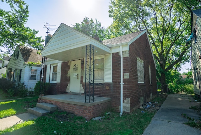 view of front of home featuring covered porch