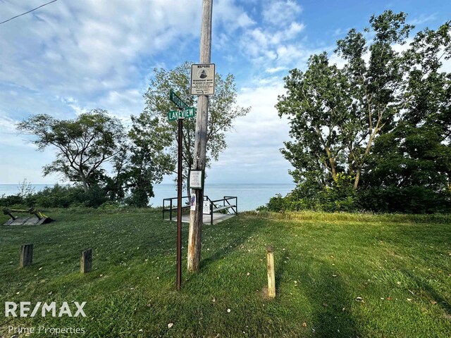 000 Sylvia Dr, Michigan, MI 48450
