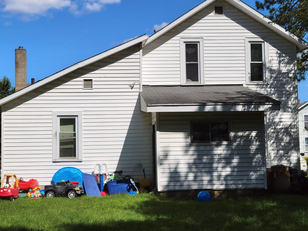 206 N Park St, Sturgis, MI 49091 - photo 2