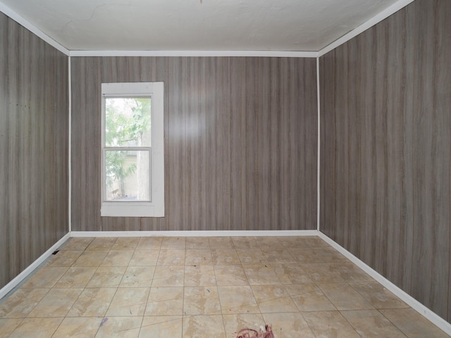 935 Osborne St, Kalamazoo, MI 49001 - spare room featuring tile patterned floors