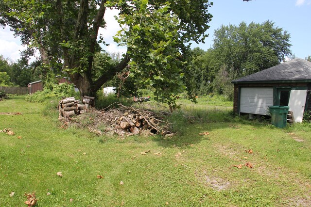 50741 N Ave, Macomb, MI 48042 - view of grassy yard featuring an outbuilding