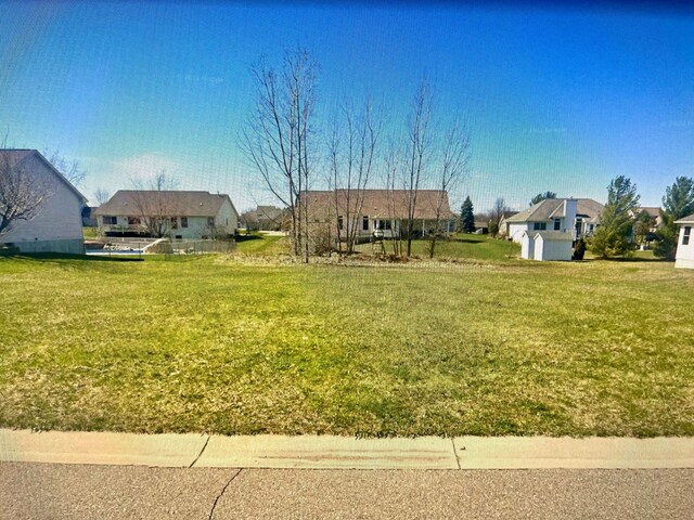 6268 Boulder Dr, Flushing, MI 48433