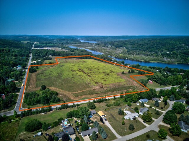 00 N M-88, Central Lake, MI 49622