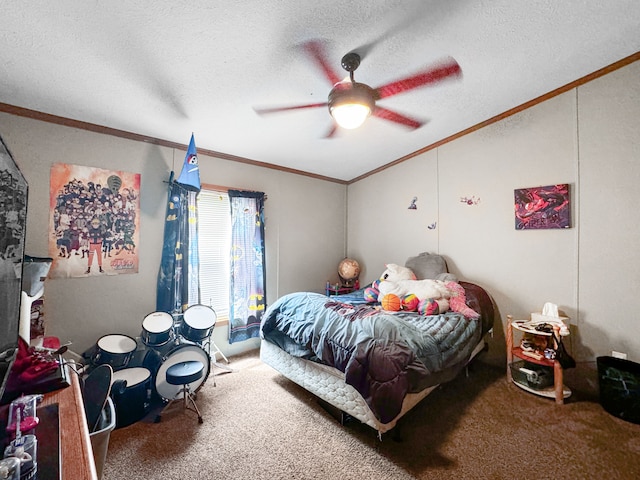 bedroom featuring carpet flooring, a textured ceiling, ceiling fan, and ornamental molding