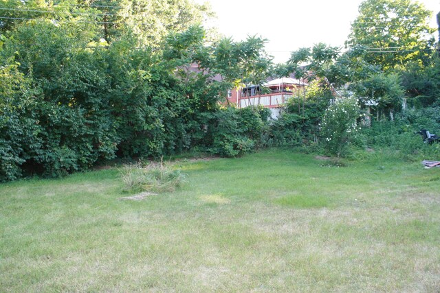 2960 W John Beers Rd, Stevensville, MI 49127 - view of green lawn
