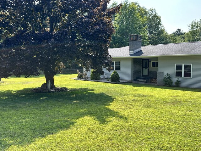 2717 N Sherman Rd, Ludington, MI 49431 - view of grassy yard