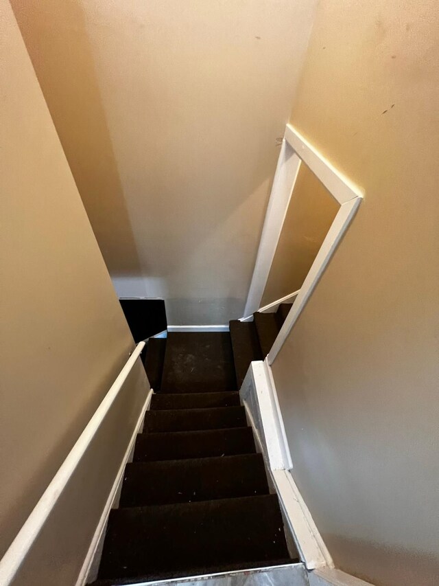 11642 Cascade St, Detroit, MI 48204 - stairway featuring baseboards