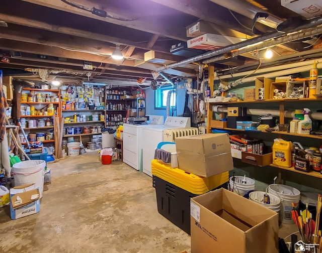 storage room with washer and dryer