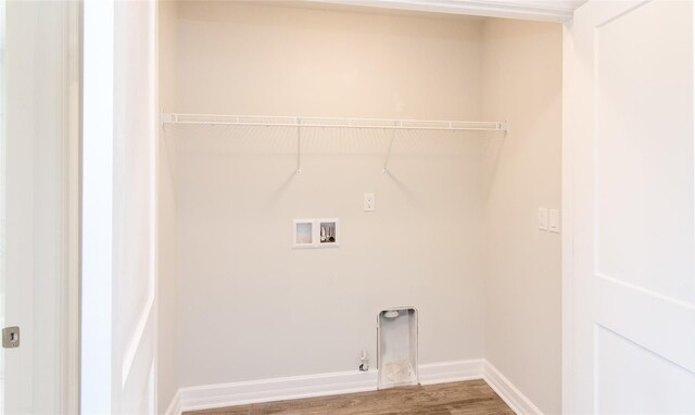 1361 W Canfield St, Detroit, MI 48208 - laundry room with hookup for a washing machine, wood finished floors, hookup for a gas dryer, baseboards, and electric dryer hookup