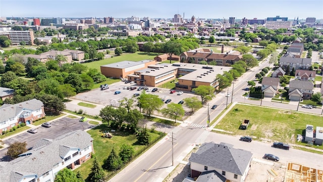 1361 W Canfield St, Detroit, MI 48208 - view of urban area