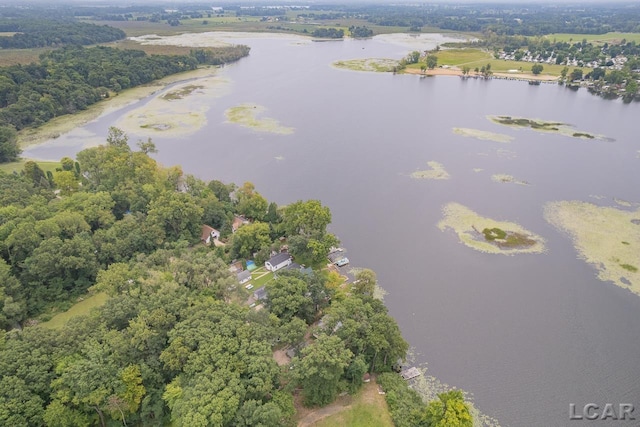 bird's eye view featuring a water view