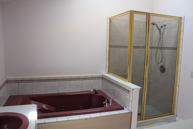 29352 Medburn Ct, Farmington Hills, MI 48336 - full bathroom with a sink, a whirlpool tub, and a shower stall