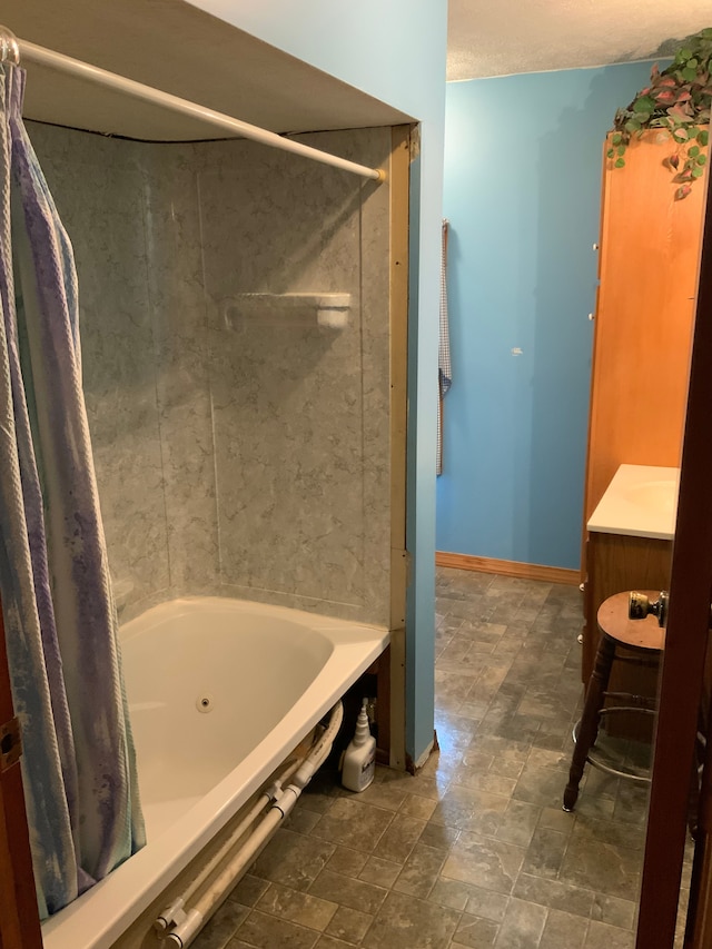 bathroom with shower / tub combo