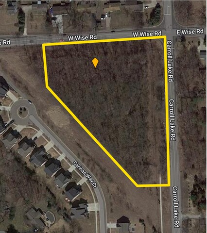 000 Wise Rd, Commerce Twp, MI 48382