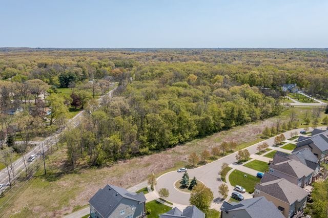 000 Wise Rd, Commerce Twp, MI 48382