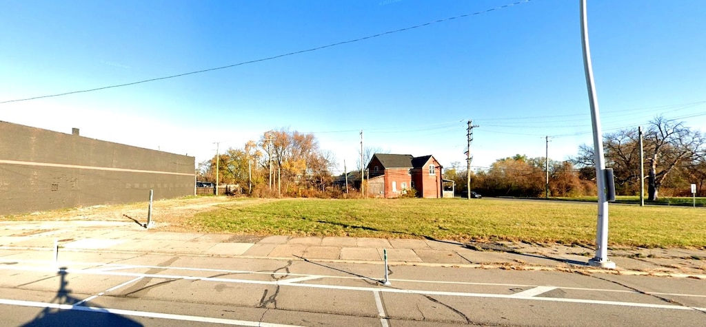 3930 Michigan Ave, Detroit, MI 48216 - photo 1