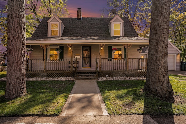 view of front facade featuring a yard