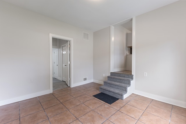 view of tiled spare room