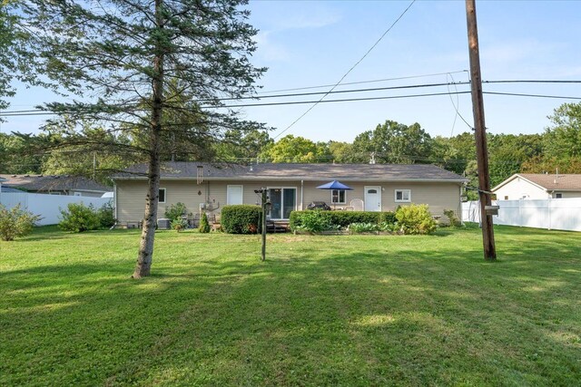 25217 King Rd, Romulus, MI 48174 - view of back of house