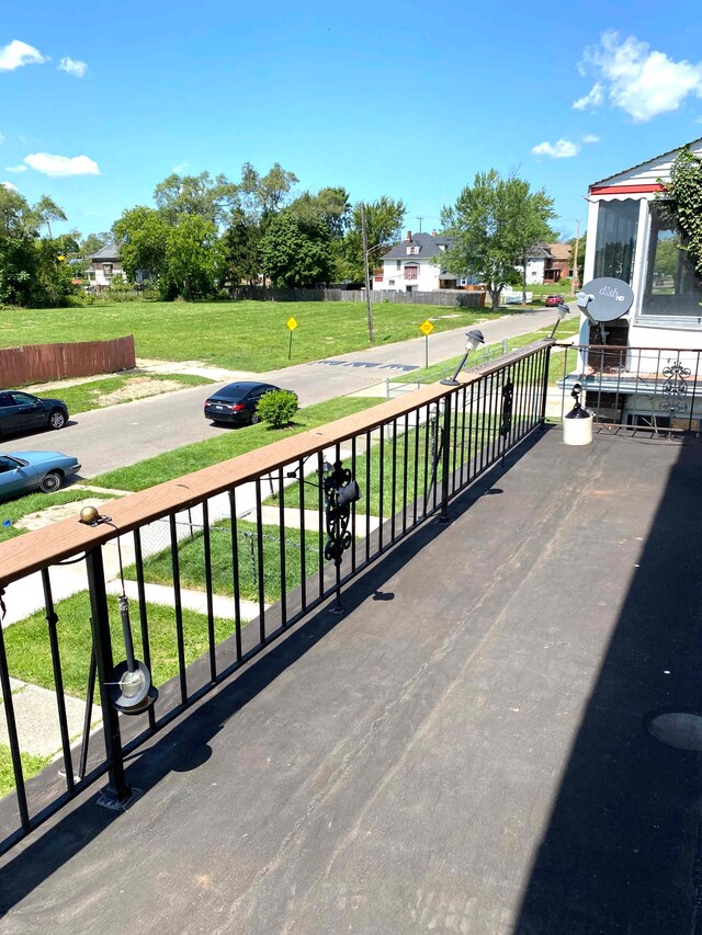 2192 Montclair St, Detroit, MI 48214 - photo 18