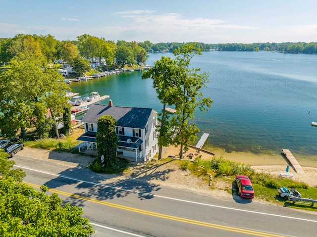 bird's eye view with a water view