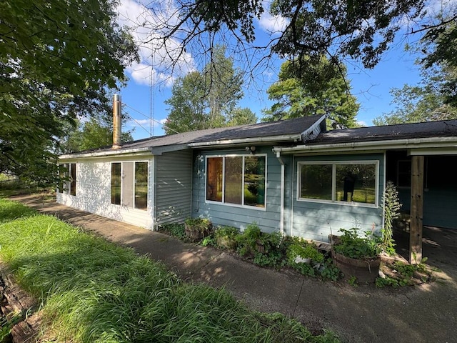 view of property exterior