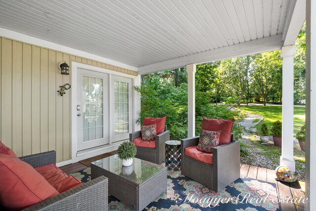 view of patio / terrace with a porch