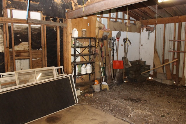 misc room featuring vaulted ceiling