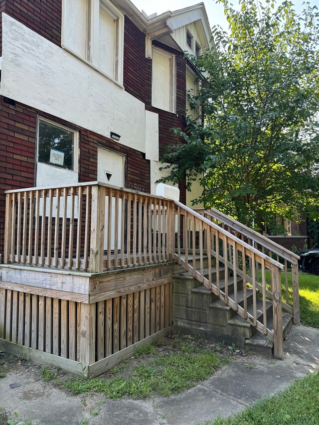 2986 Cadillac Blvd, Detroit, MI 48214 - wooden deck featuring stairway
