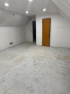 14257 Warwick St, Detroit, MI 48223 - additional living space with lofted ceiling and recessed lighting
