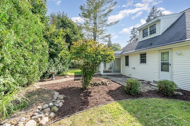 view of yard with a patio area