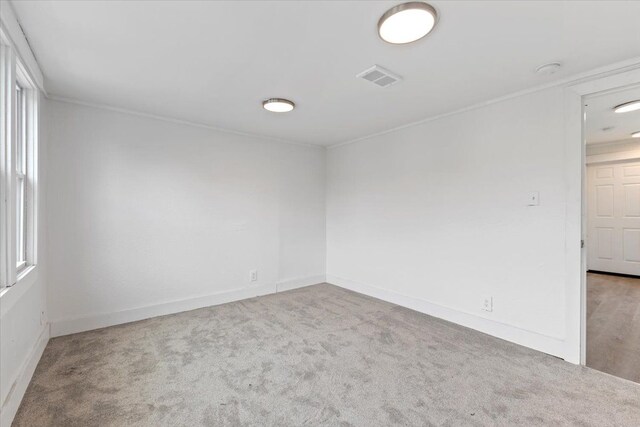 12048 Longview St, Detroit, MI 48213 - unfurnished room featuring carpet floors, baseboards, and ornamental molding