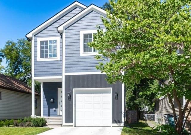 view of front of house featuring a garage