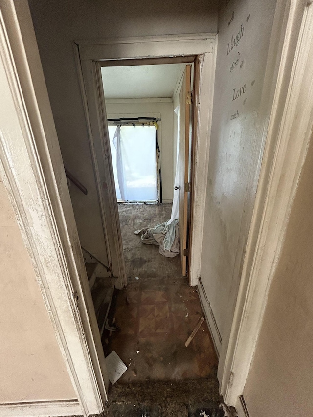 1028 Campbell St, Flint, MI 48507 - view of hallway
